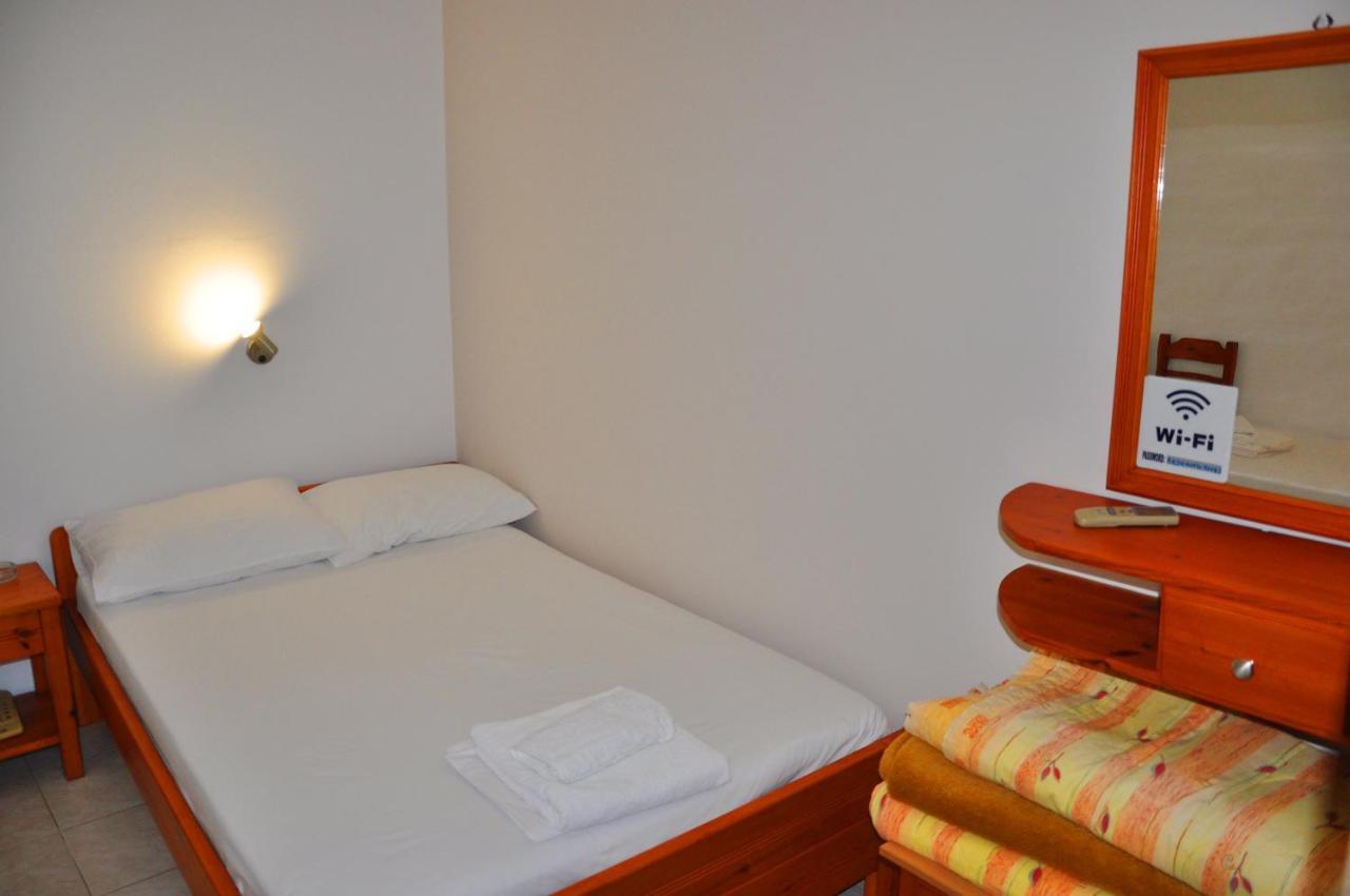 Nora Hotel Sitia  Buitenkant foto