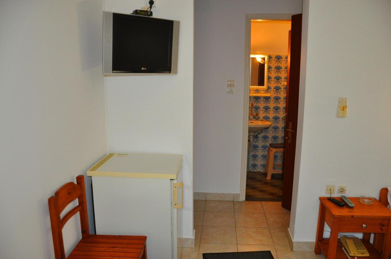 Nora Hotel Sitia  Buitenkant foto