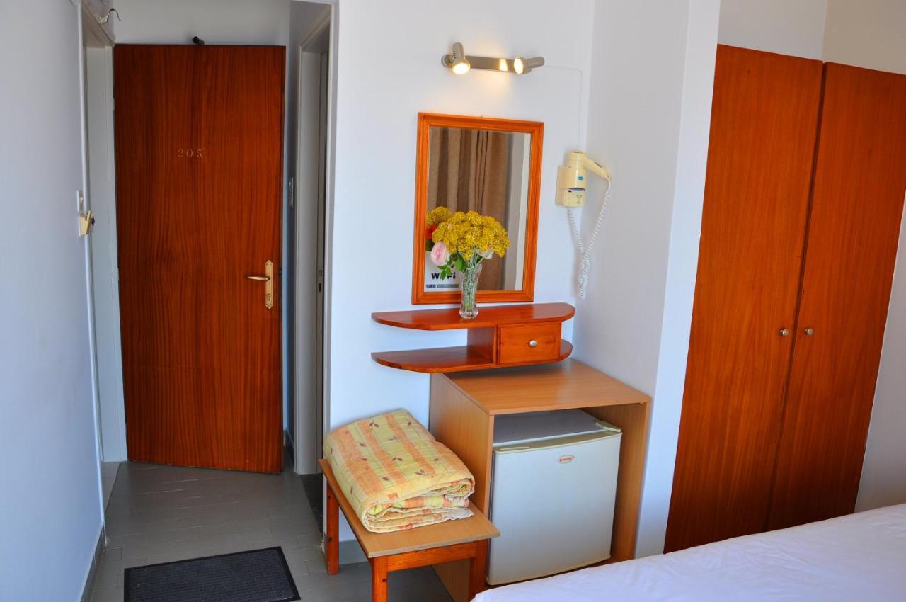 Nora Hotel Sitia  Buitenkant foto