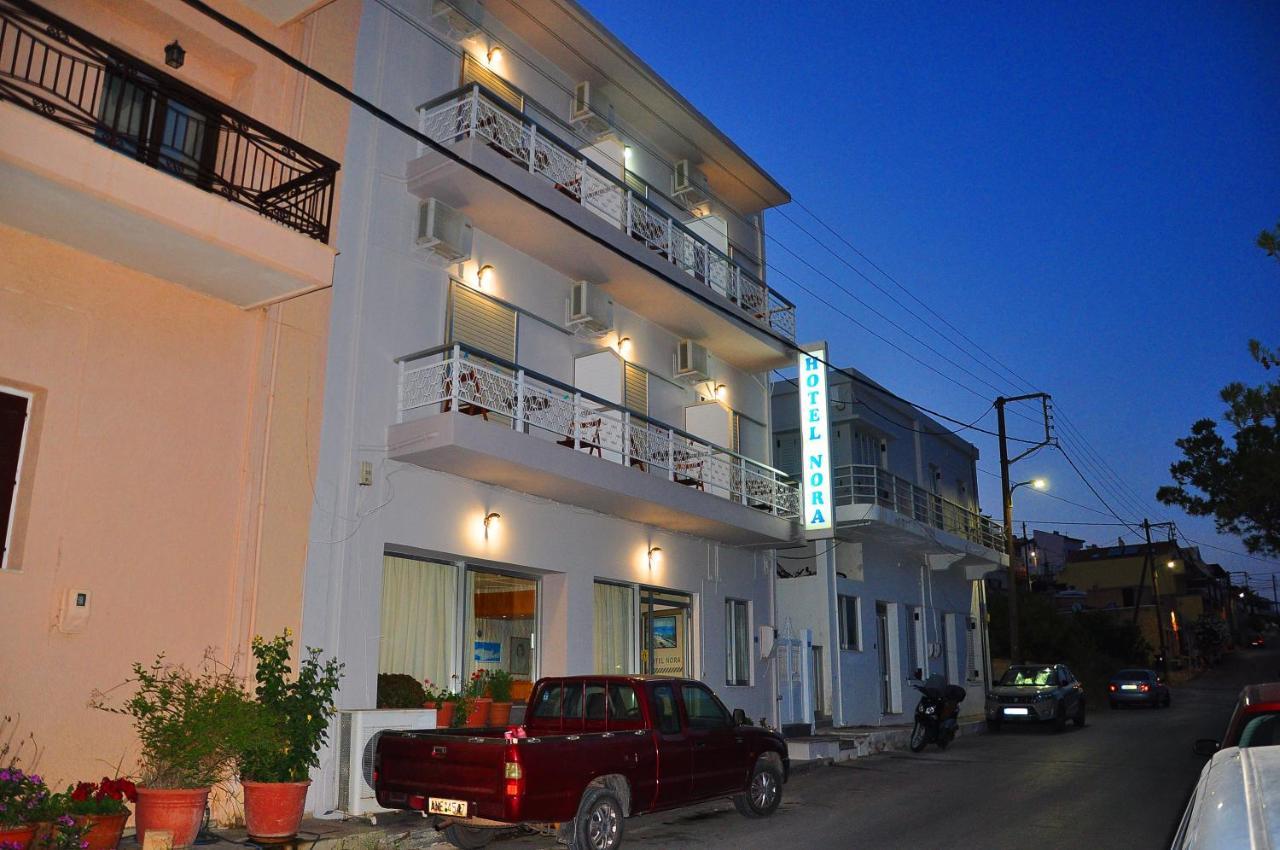 Nora Hotel Sitia  Buitenkant foto