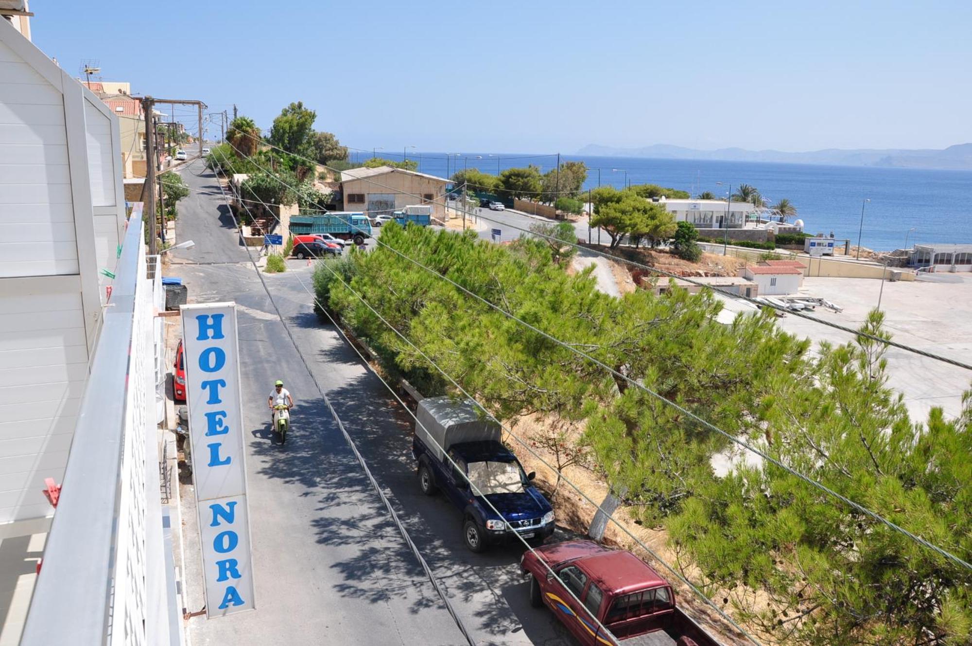Nora Hotel Sitia  Buitenkant foto