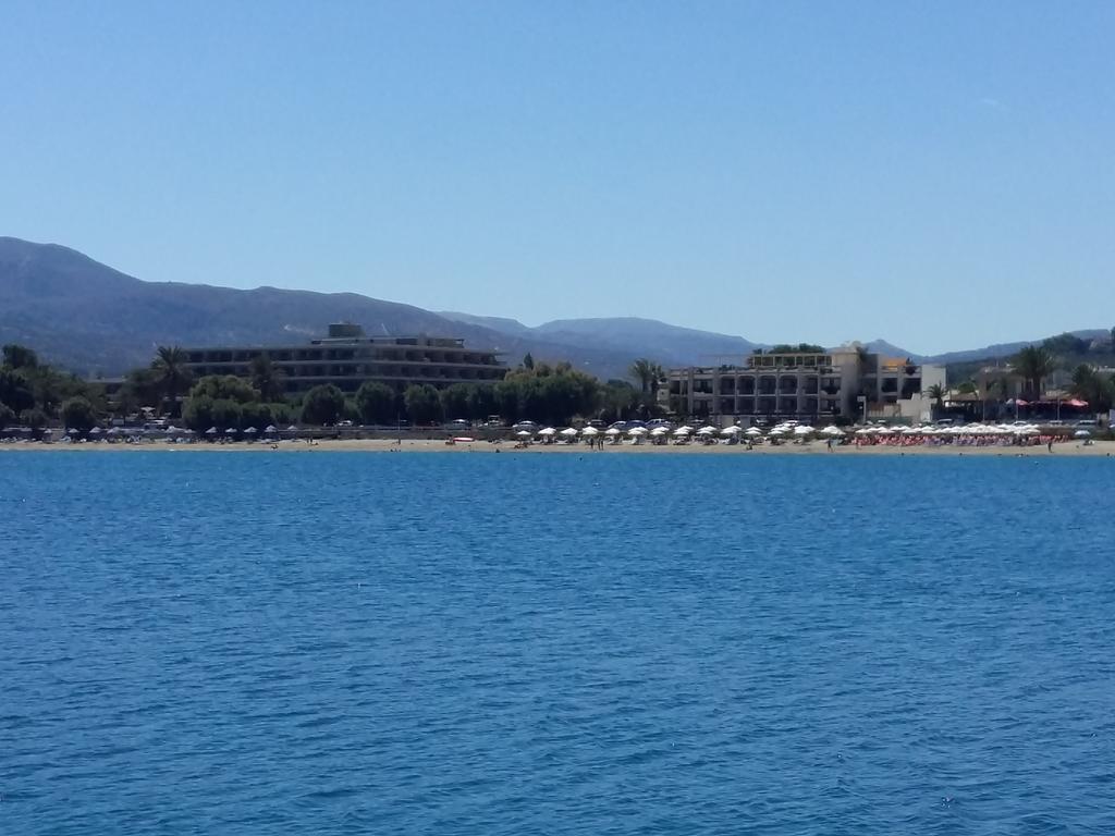 Nora Hotel Sitia  Buitenkant foto